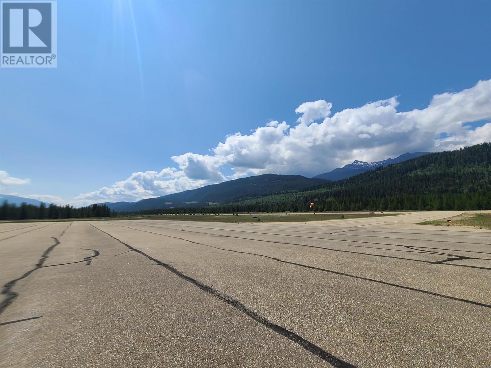 2 5700 Crooked Creek Road, Valemount, BC