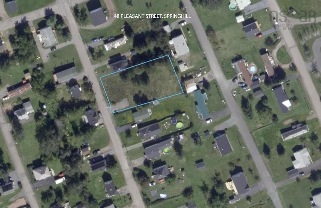 48 Pleasant Street, Springhill, NS