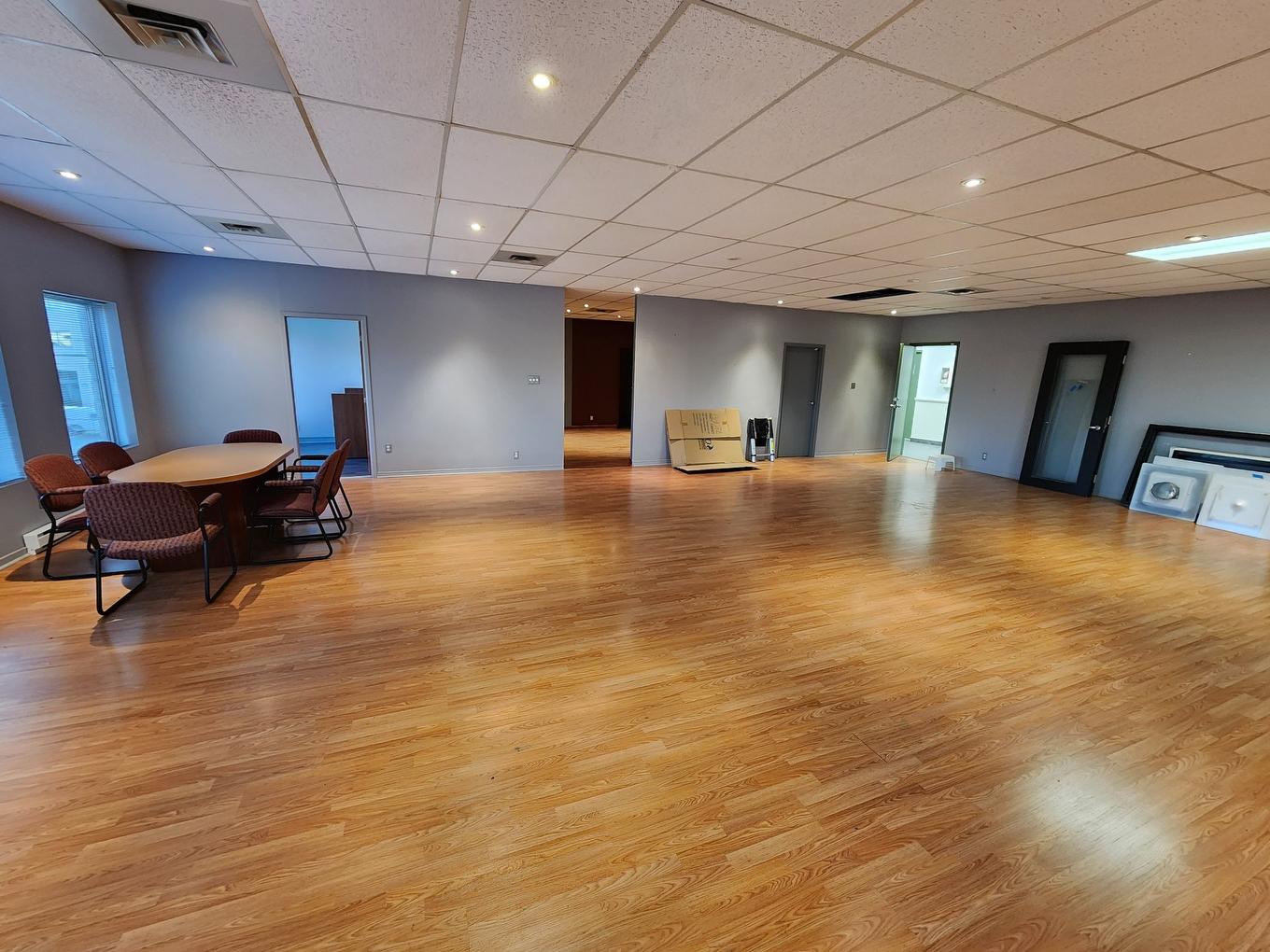 Office - 4707 Boul. Des Laurentides, Laval (Auteuil), QC - Indoor Photo Showing Other Room