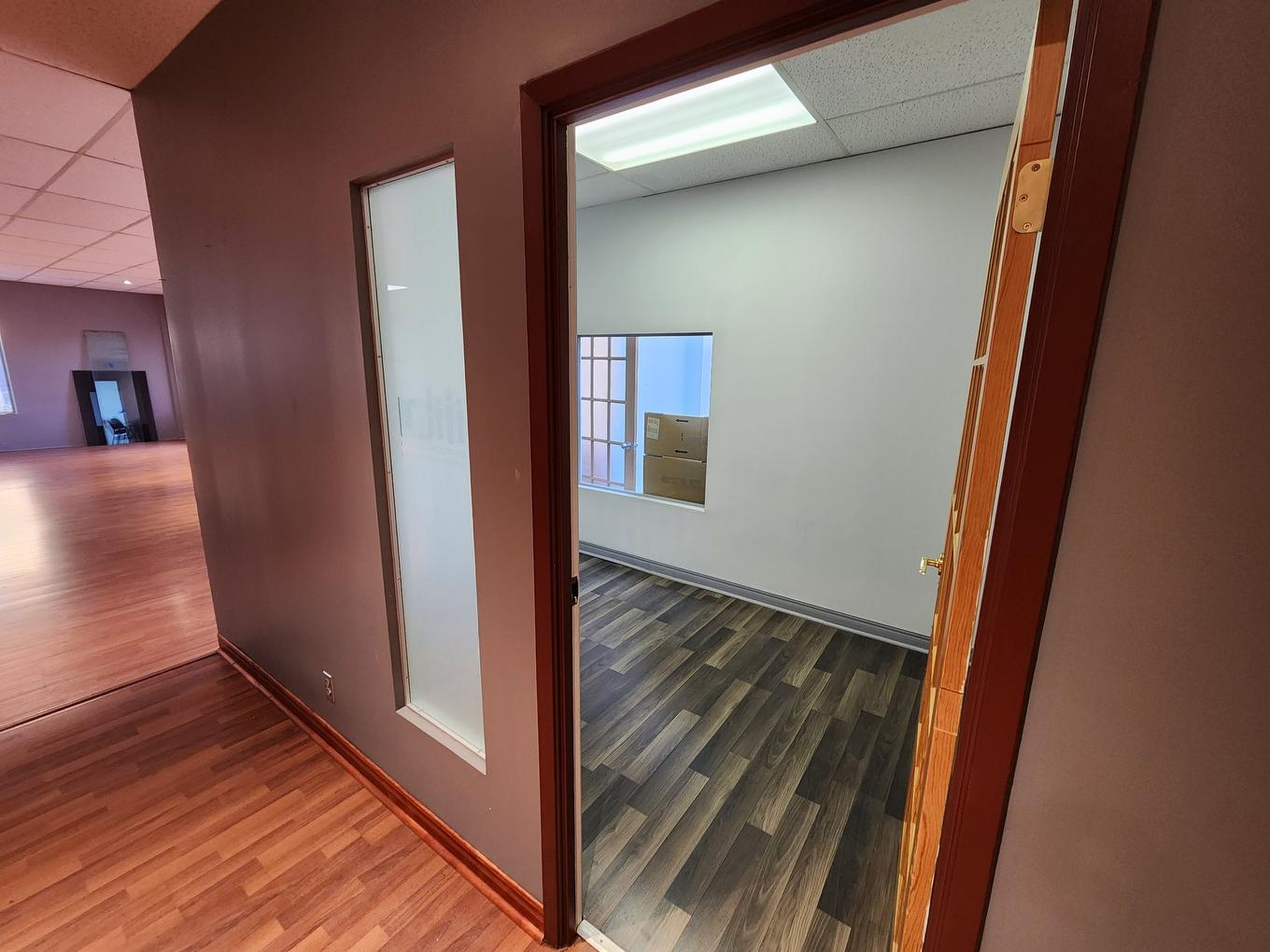 Office - 4707 Boul. Des Laurentides, Laval (Auteuil), QC - Indoor Photo Showing Other Room