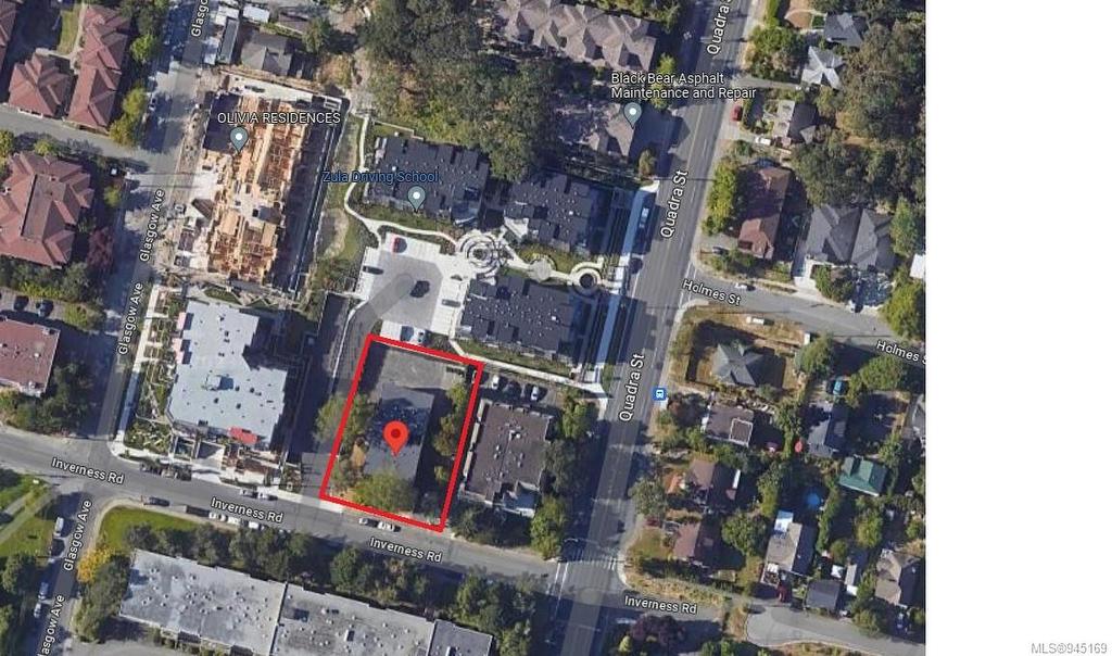 1028 Inverness Rd, Saanich, BC - Photo Showing Other Room