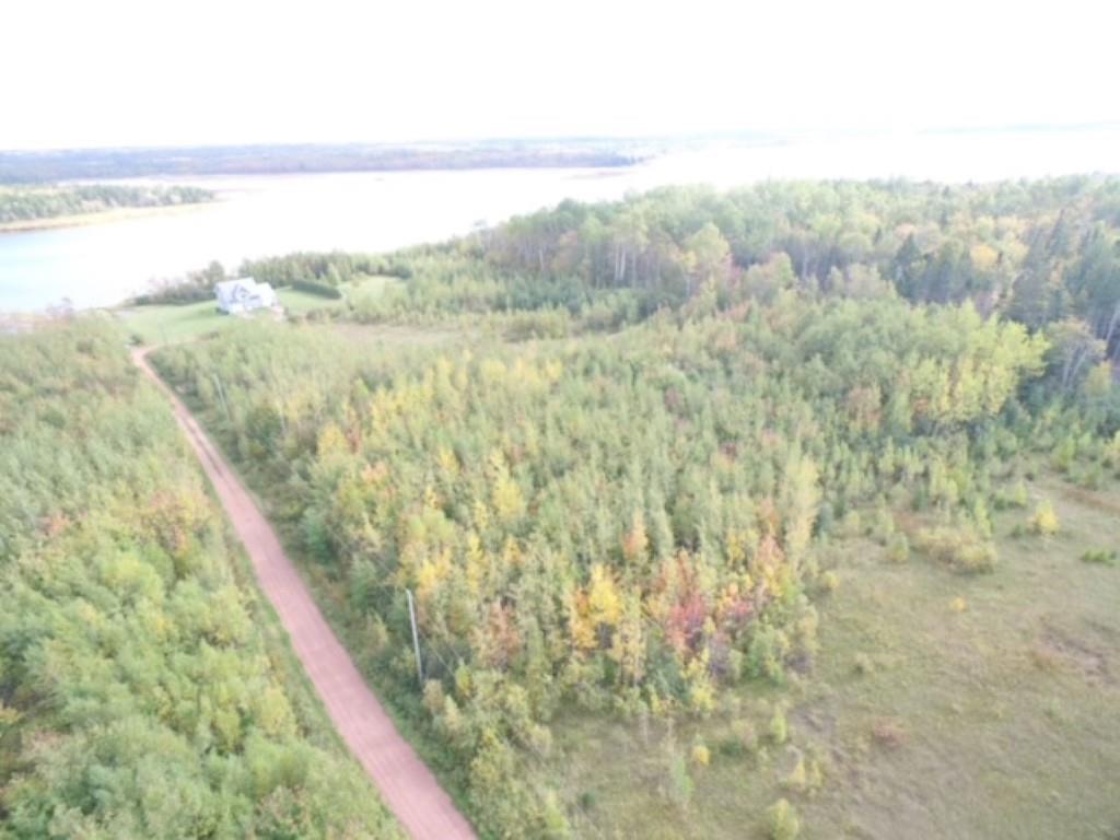 Enman Shore Road, North Enmore, PE