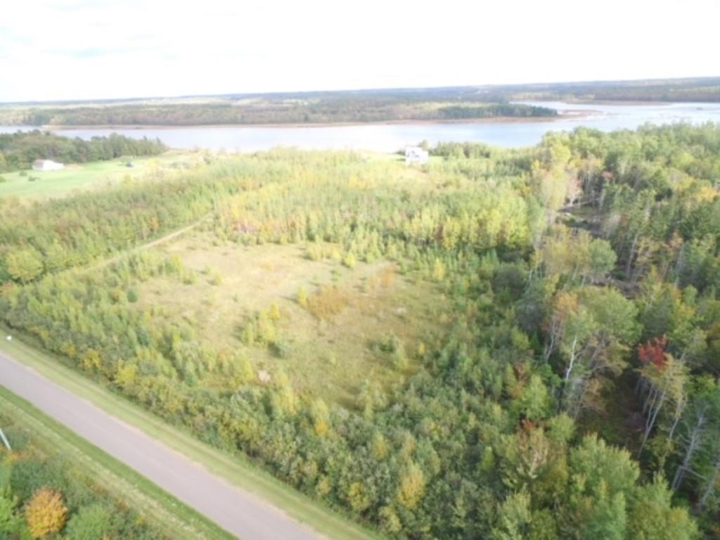 Enman Shore Road, North Enmore, PE