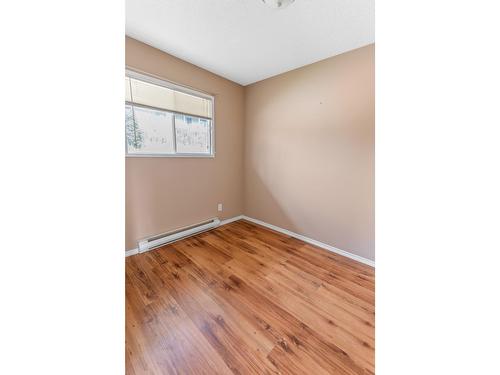 1/2/3 - 2303 Crawford Street, Creston, BC - Indoor Photo Showing Other Room