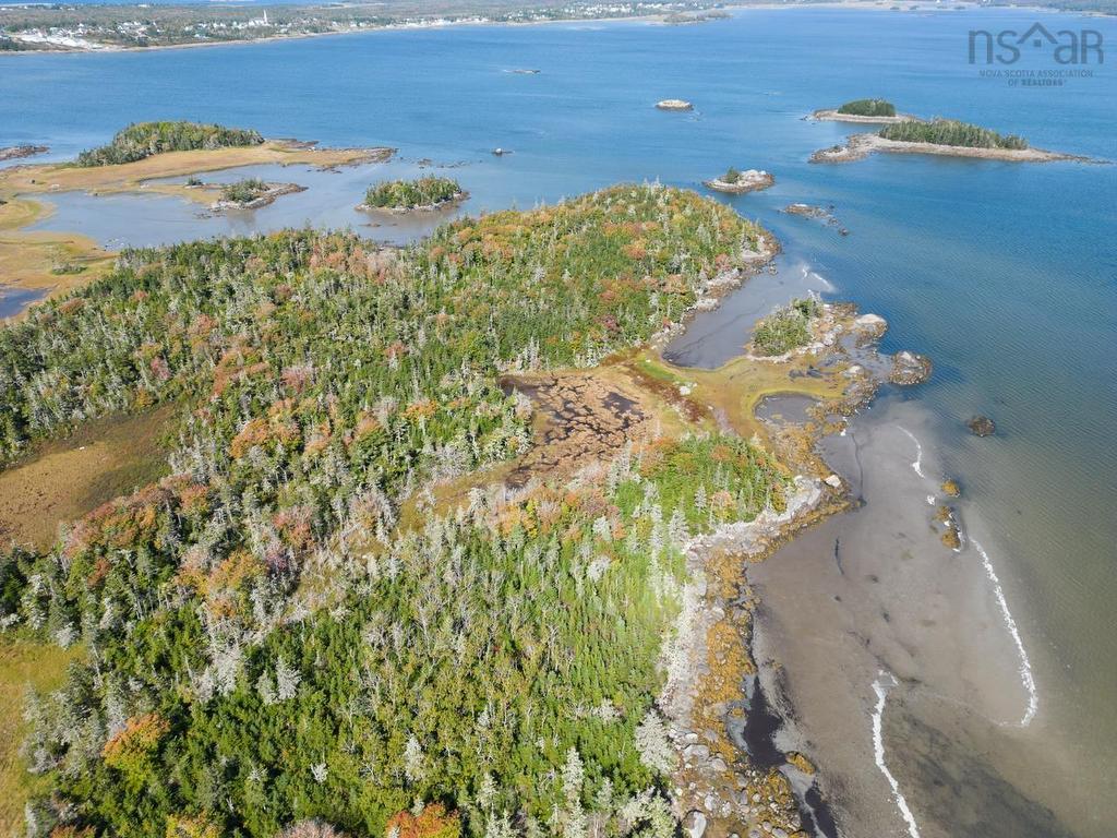 Lot Grande Ile, Lower West Pubnico, NS