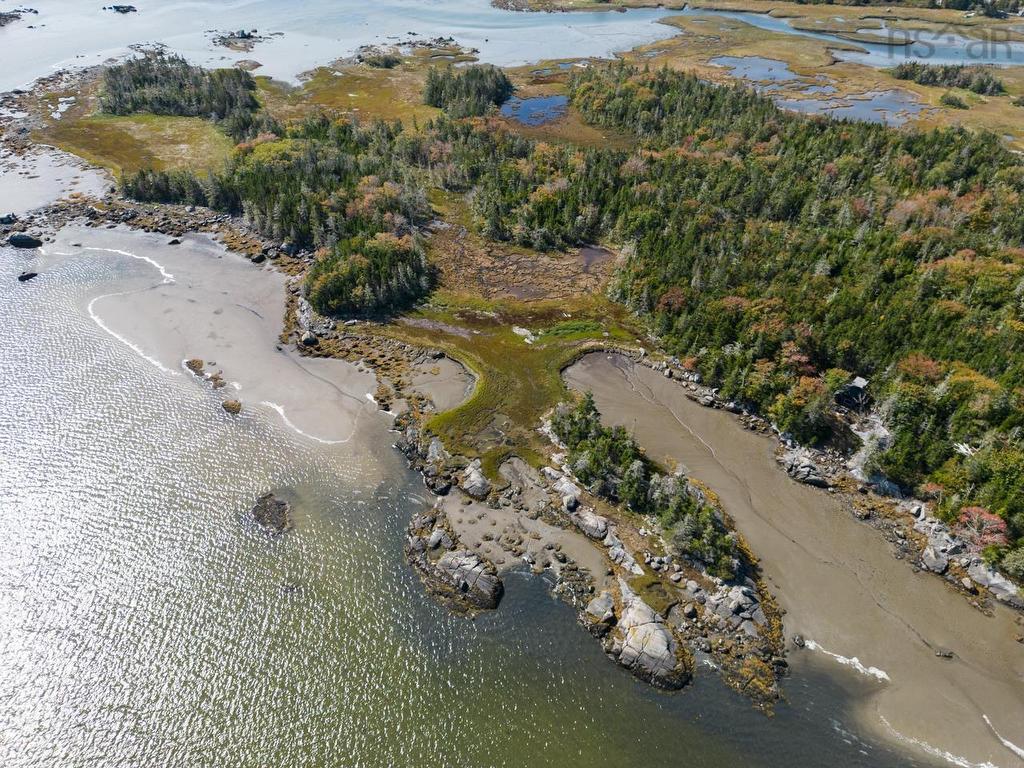 Lot Grande Ile, Lower West Pubnico, NS