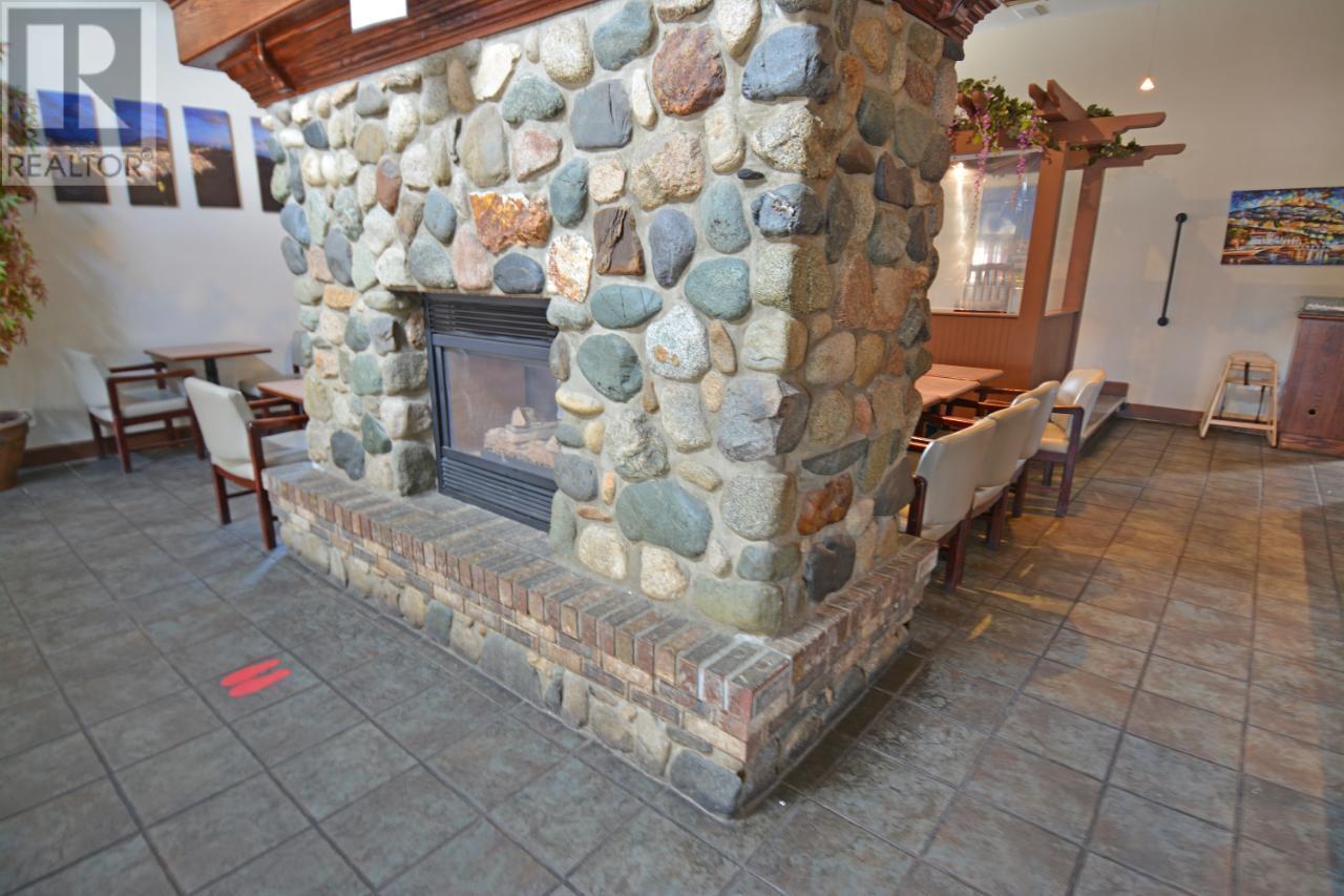 712 Nelson Avenue, Nelson, BC