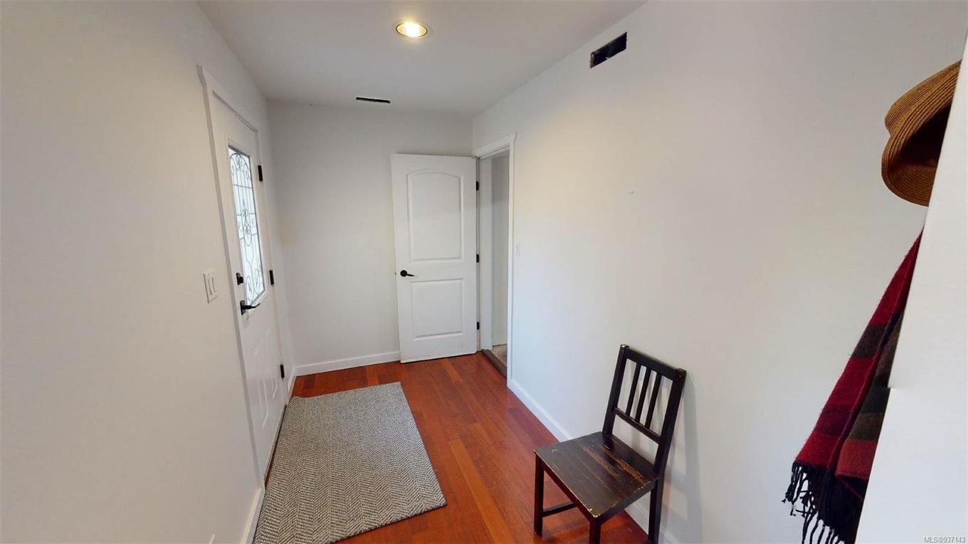 9891 Spalding Rd, Pender Island, BC - Indoor Photo Showing Other Room