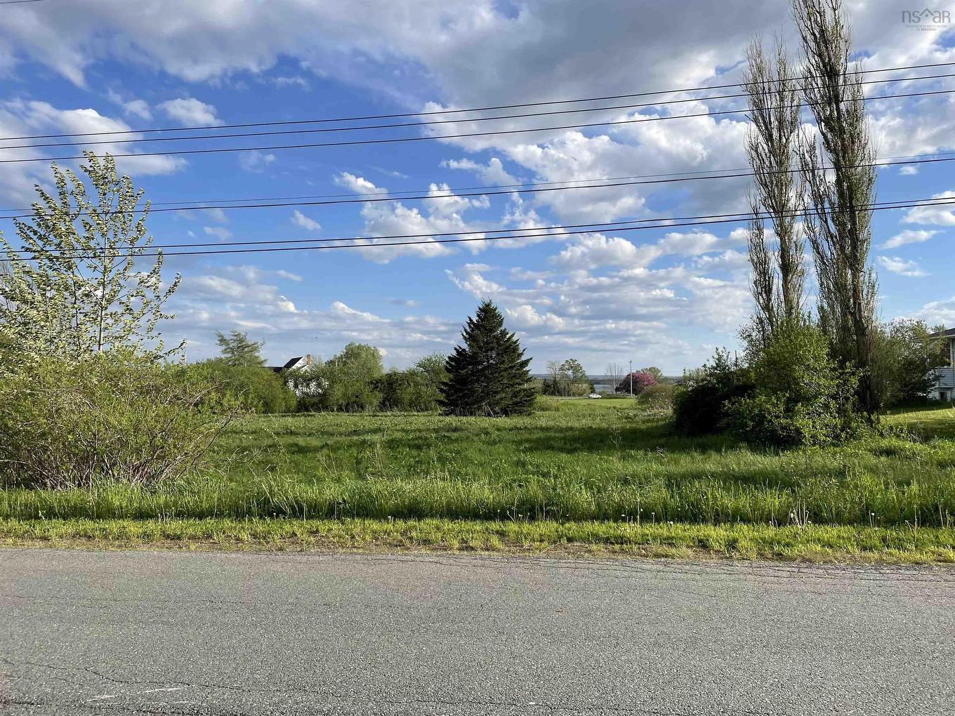 B7 Brook Avenue, Lyons Brook, NS