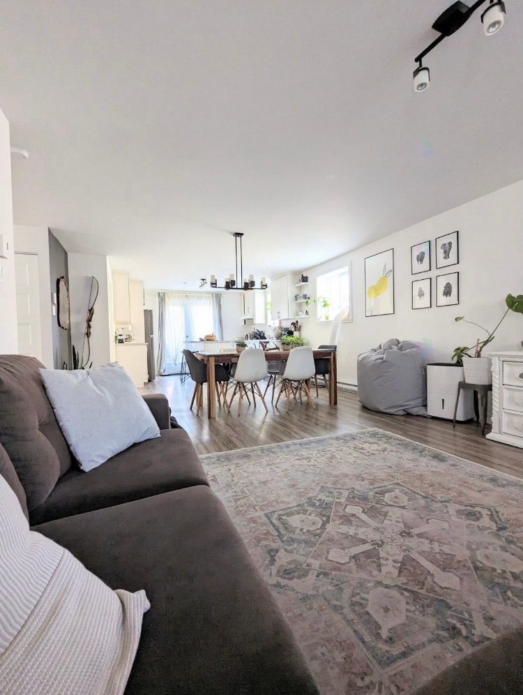 Other - 120 Rue Church, Cowansville, QC - Indoor Photo Showing Living Room