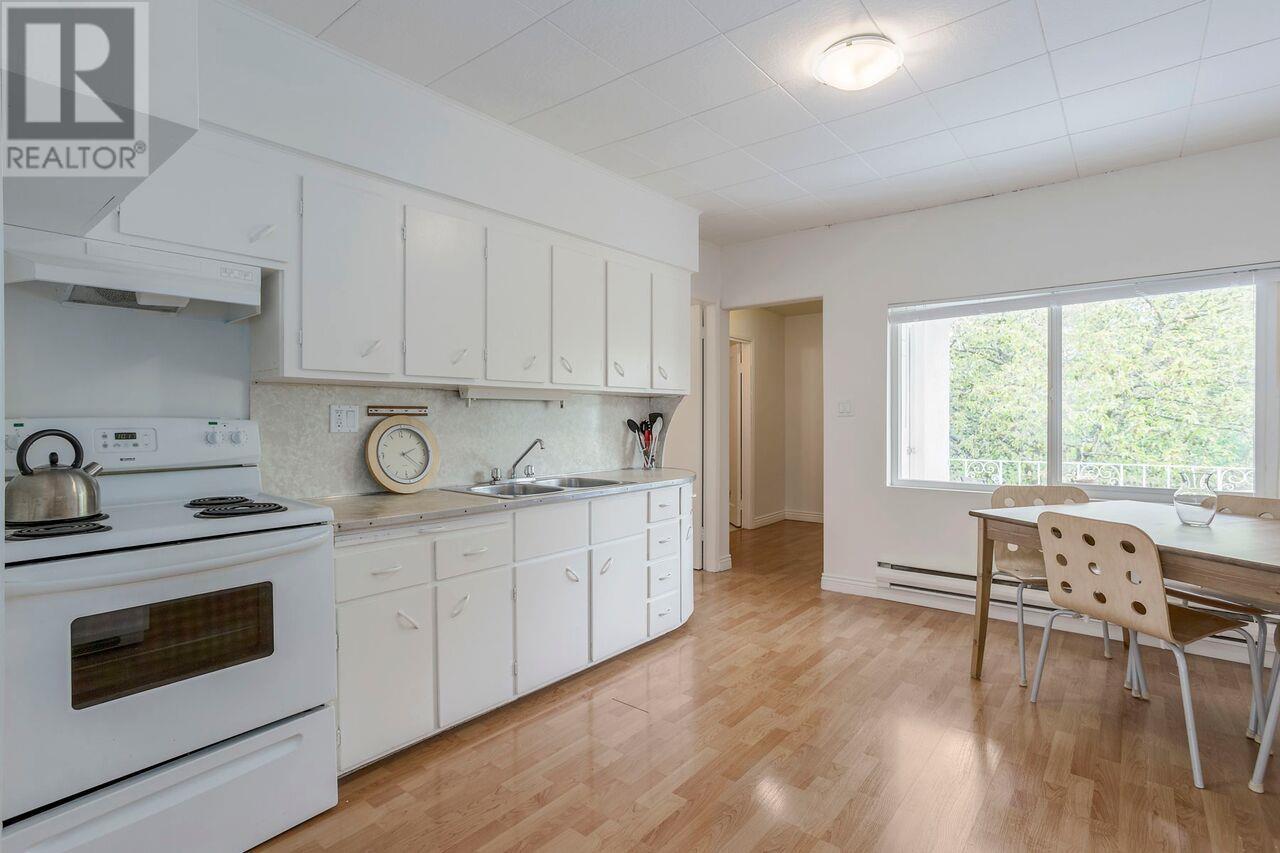 1605 E 8Th Avenue, Vancouver, BC