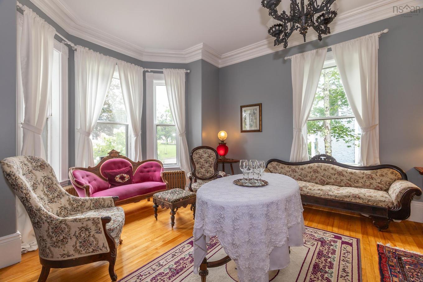 548 St George Street, Annapolis Royal, NS