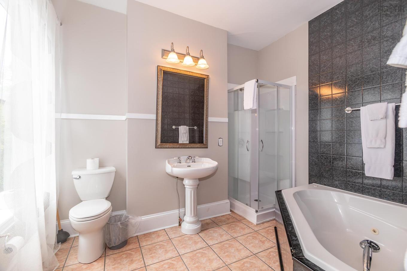 548 St George Street, Annapolis Royal, NS