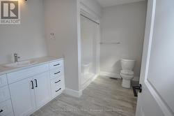 Master Ensuite Bath -