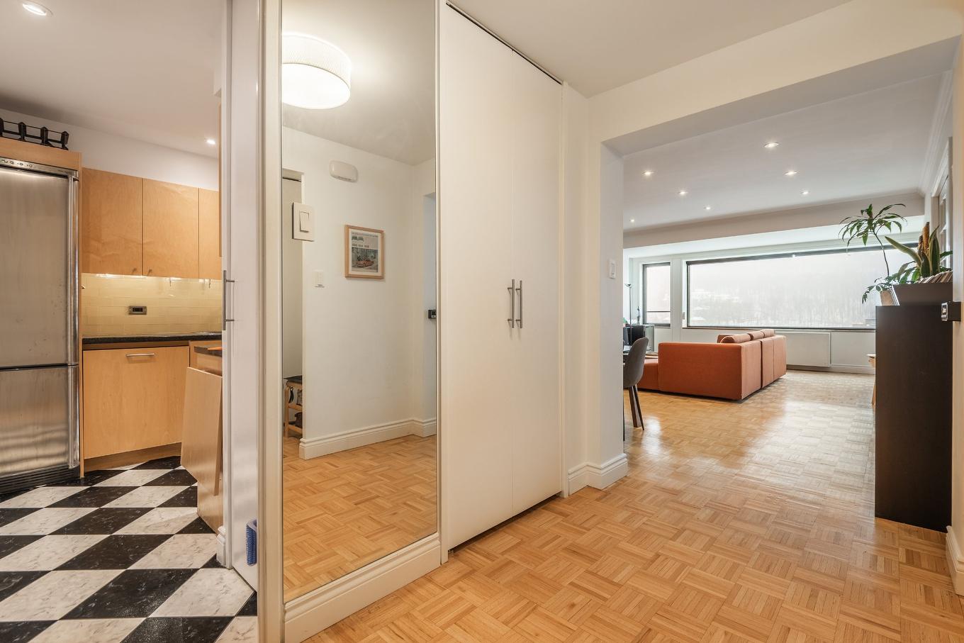 Hall d'entrée - 2101-1455 Rue Sherbrooke O., Montréal (Ville-Marie), QC - Indoor Photo Showing Other Room