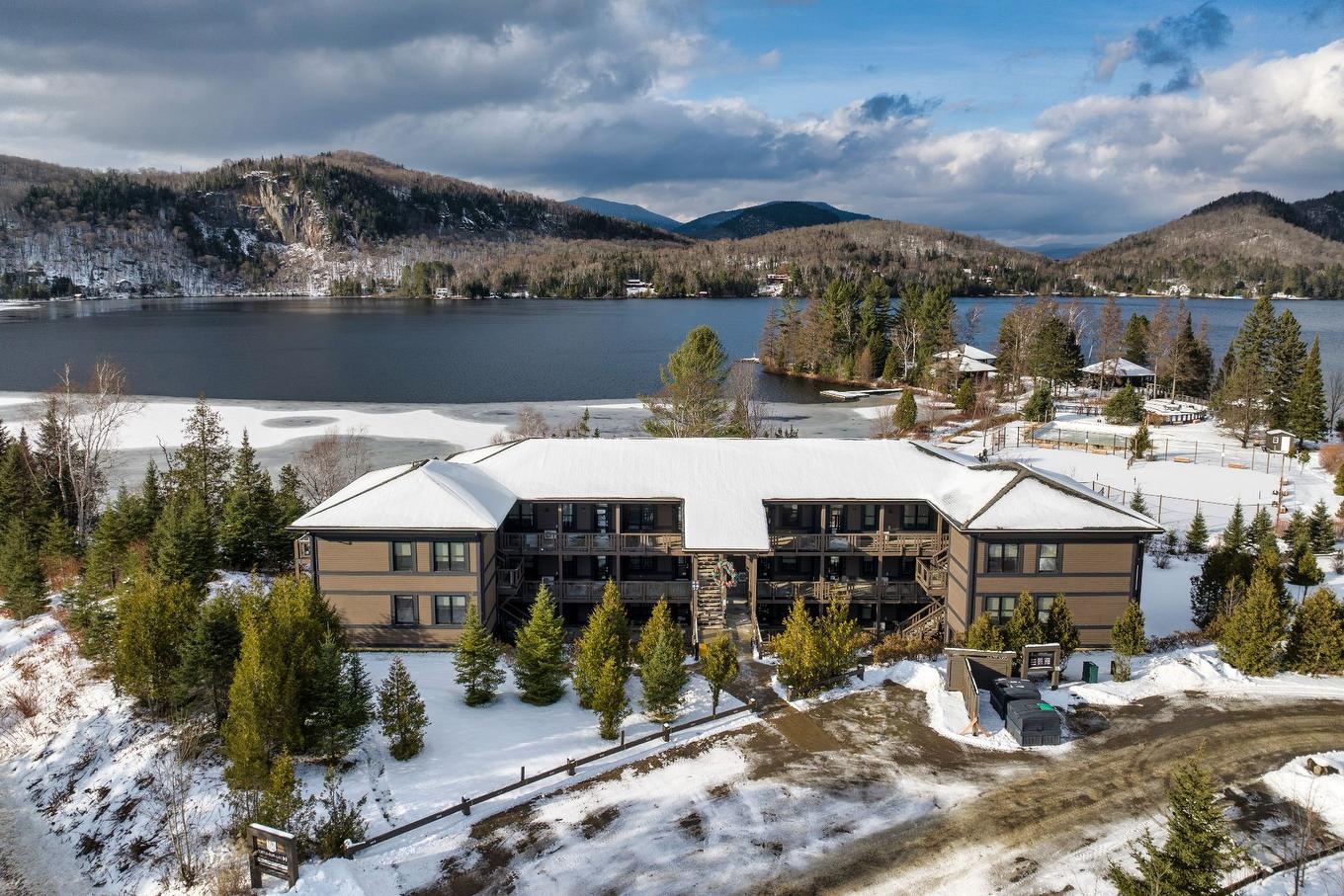 Overall view - 3307-2240 Ch. Du Lac-Supérieur, Lac-Supérieur, QC - Outdoor With Body Of Water With View