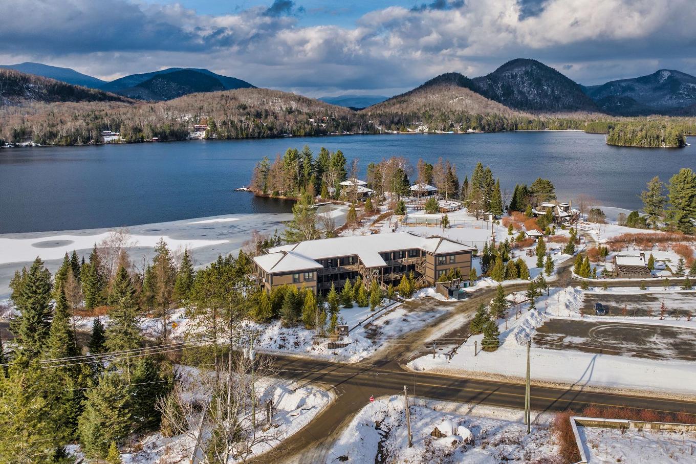 Water view - 3307-2240 Ch. Du Lac-Supérieur, Lac-Supérieur, QC - Outdoor With Body Of Water With View