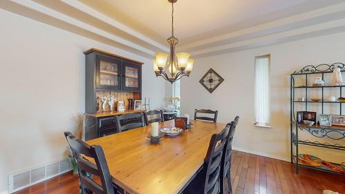 519 31St Avenue S, Cranbrook, BC - Indoor Photo Showing Dining Room
