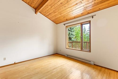 1485 Evans Road, Creston, BC - Indoor Photo Showing Other Room