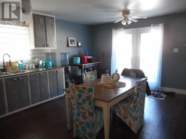 73 Main Street, Baie Verte, NL - Indoor Photo Showing Other Room