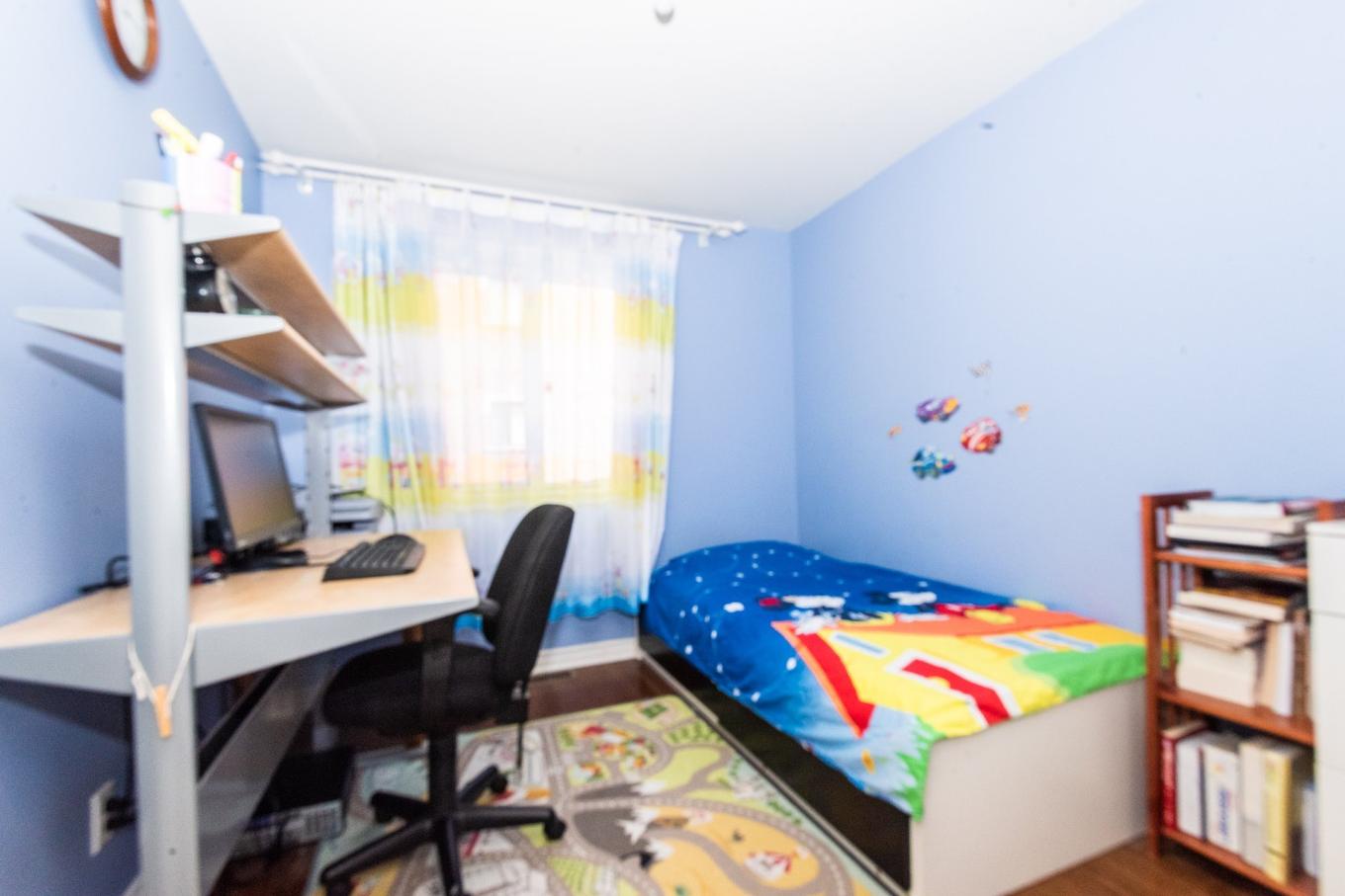 Chambre à  coucher - 1931 Rue Pigeon, Montréal (Lasalle), QC - Indoor Photo Showing Bedroom