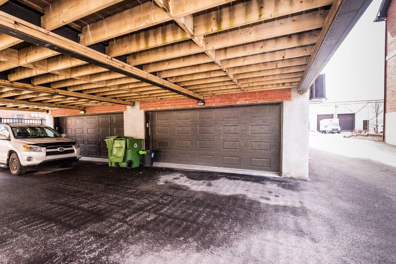 Garage - 1931 Rue Pigeon, Montréal (Lasalle), QC - Indoor Photo Showing Basement