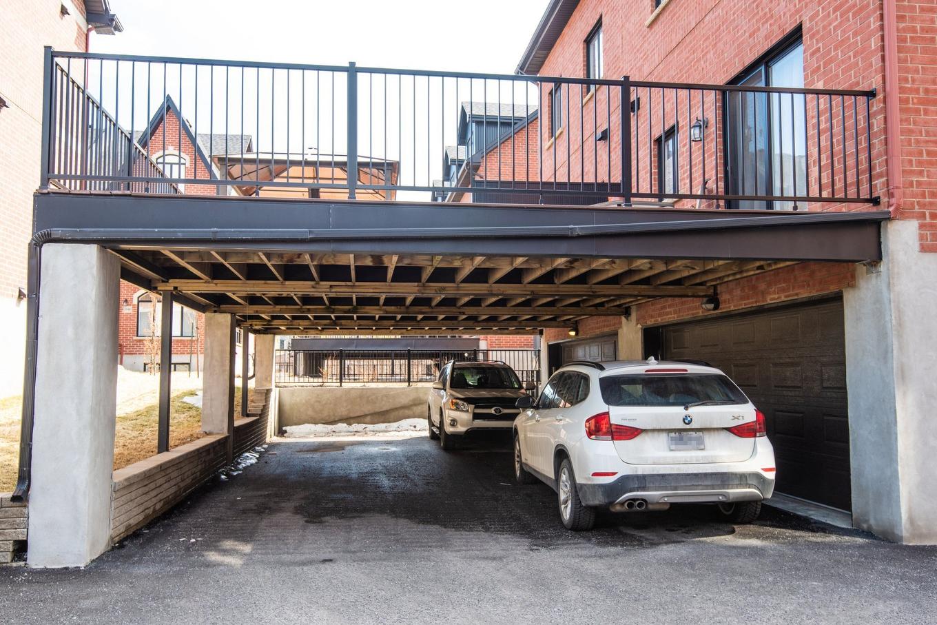 Autre - 1931 Rue Pigeon, Montréal (Lasalle), QC - Photo Showing Garage