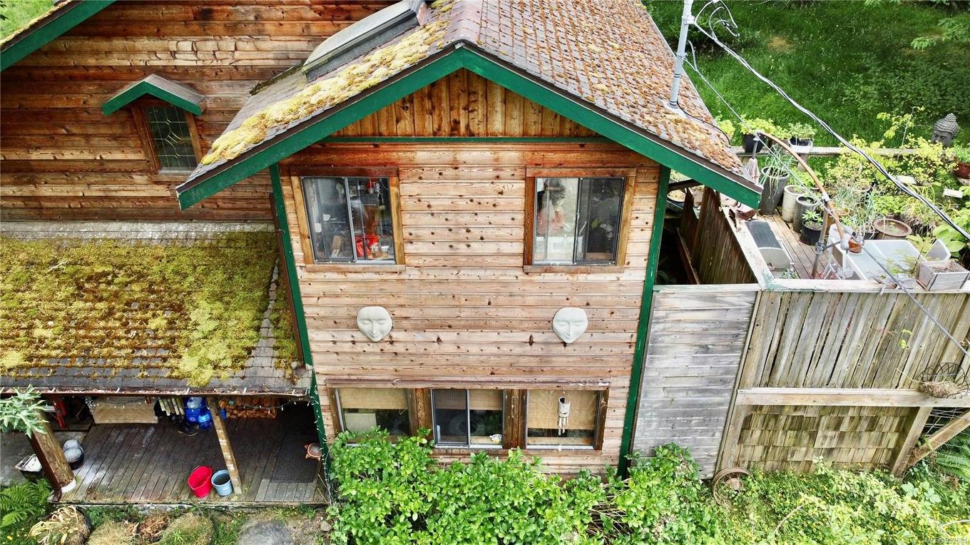 1498 Carrington Bay Rd, Cortes Island, BC - Outdoor