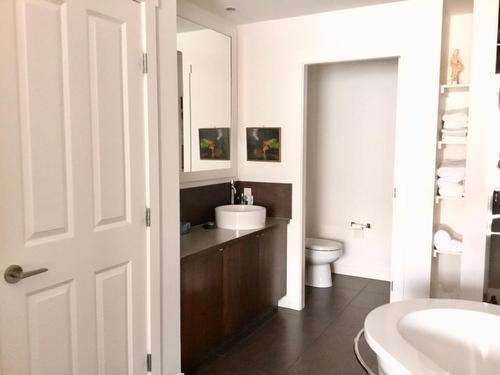 409 - 400 Stemwinder Drive, Kimberley, BC - Indoor Photo Showing Bathroom