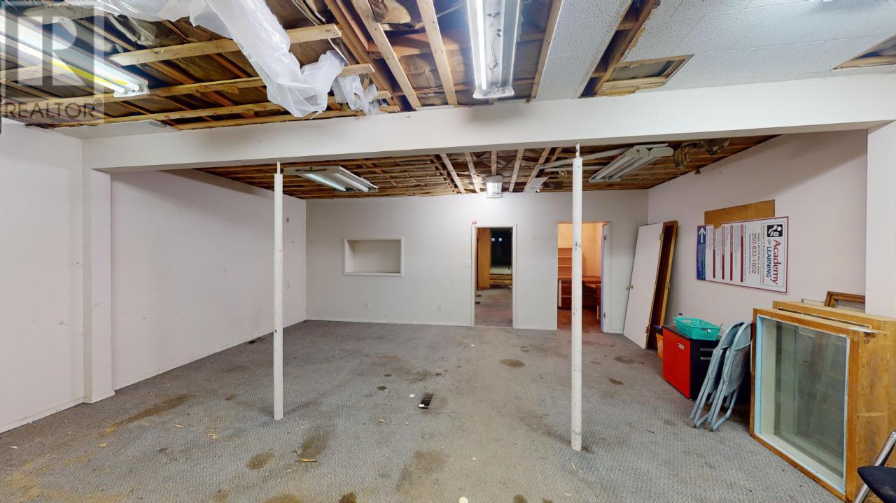 28 8Th Avenue S, Cranbrook, BC