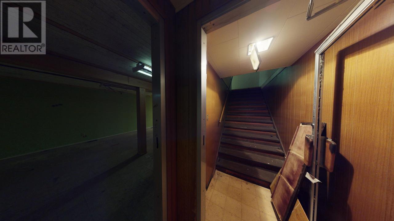 28 8Th Avenue S, Cranbrook, BC