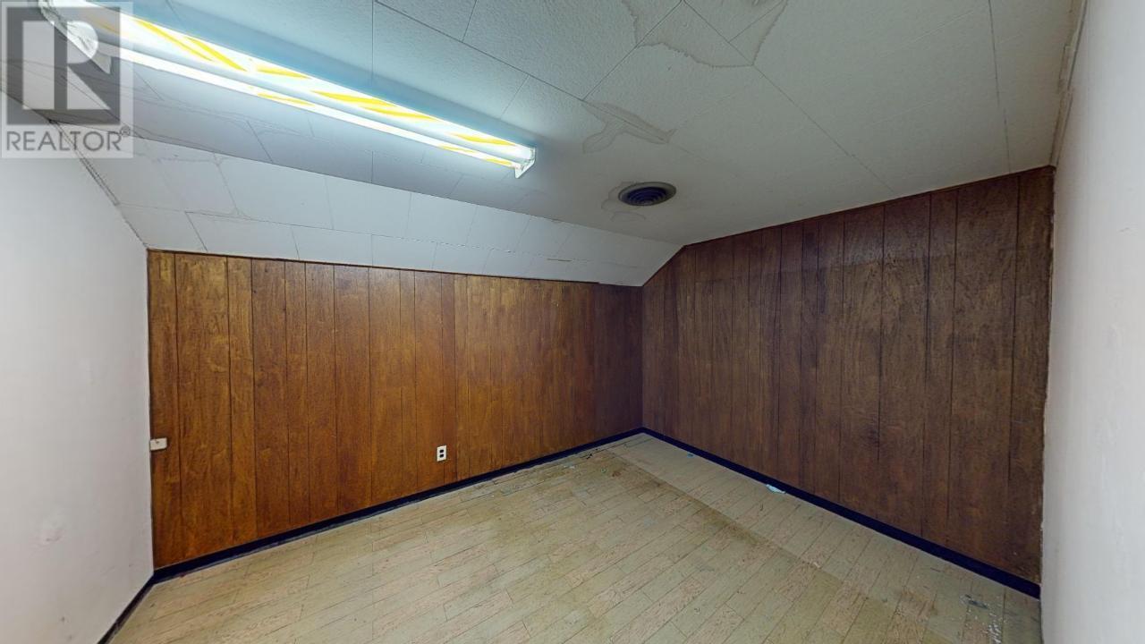 28 8Th Avenue S, Cranbrook, BC