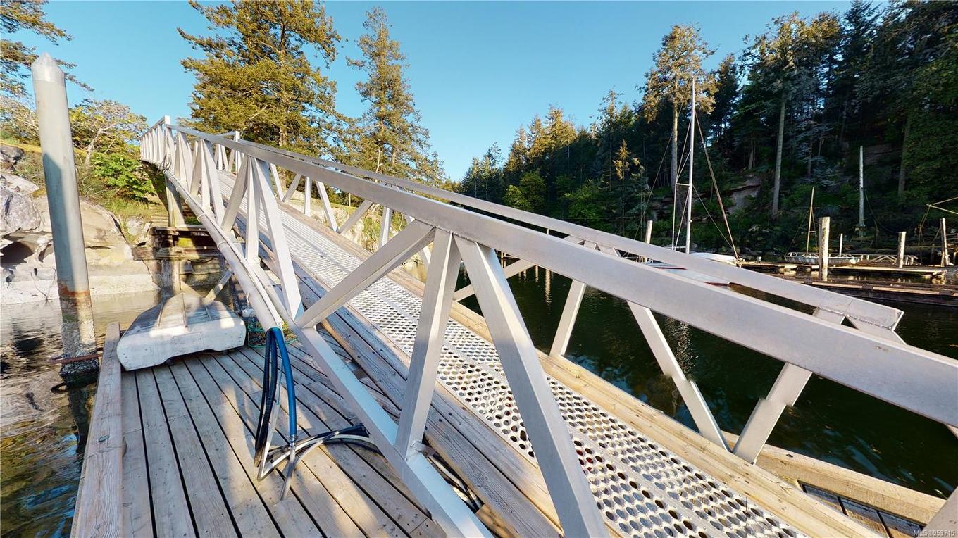 1905 Martin Rd, Gabriola Island, BC - Outdoor