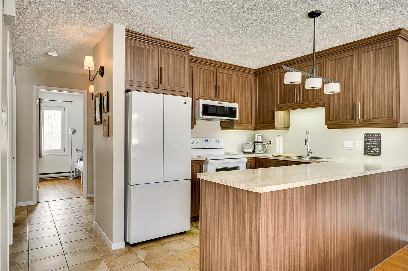 Cuisine - 602 Ch. Du Skieur, Piedmont, QC - Indoor Photo Showing Kitchen