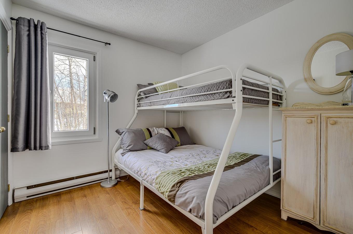 Chambre à  coucher - 602 Ch. Du Skieur, Piedmont, QC - Indoor Photo Showing Bedroom