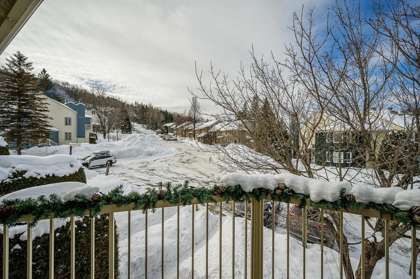 Balcon - 602 Ch. Du Skieur, Piedmont, QC - Outdoor