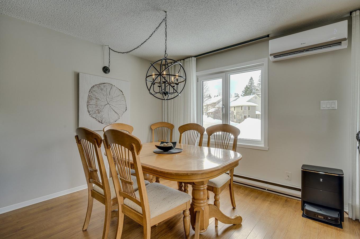 Salle à manger - 602 Ch. Du Skieur, Piedmont, QC - Indoor Photo Showing Dining Room