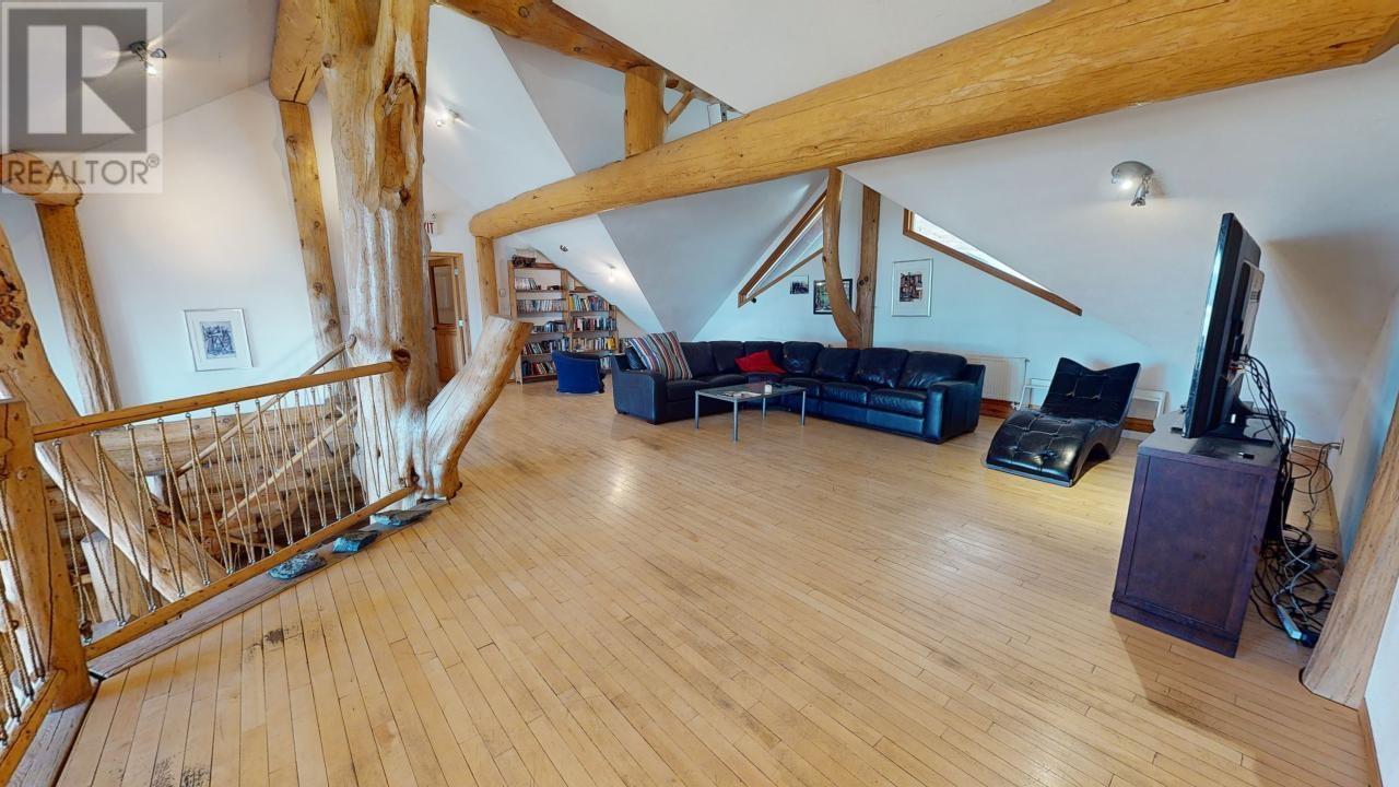 4696 Twelve Mile Road, Fort St. John, BC