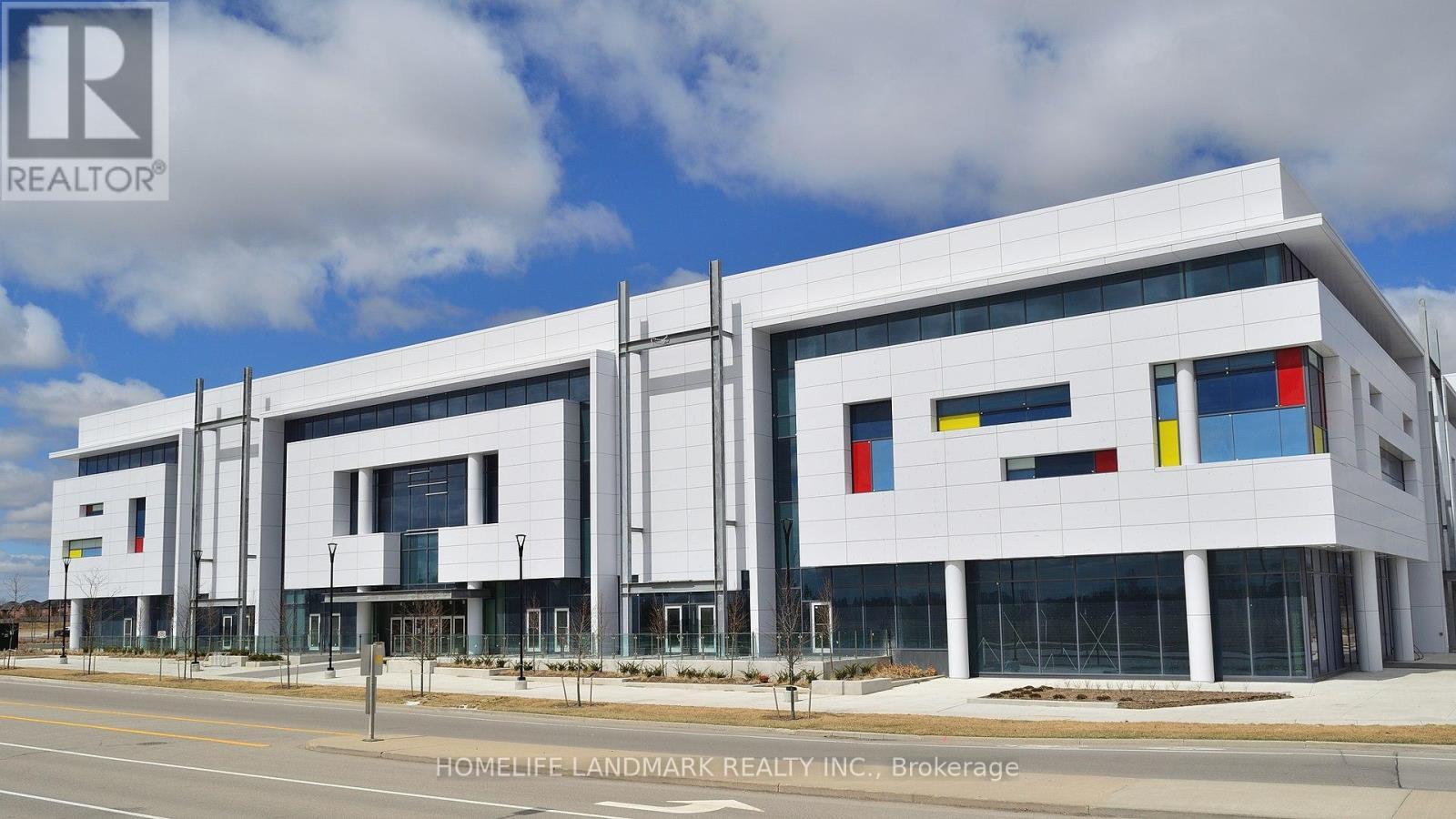 1B51 - 9390 Woodbine Avenue, Markham, ON