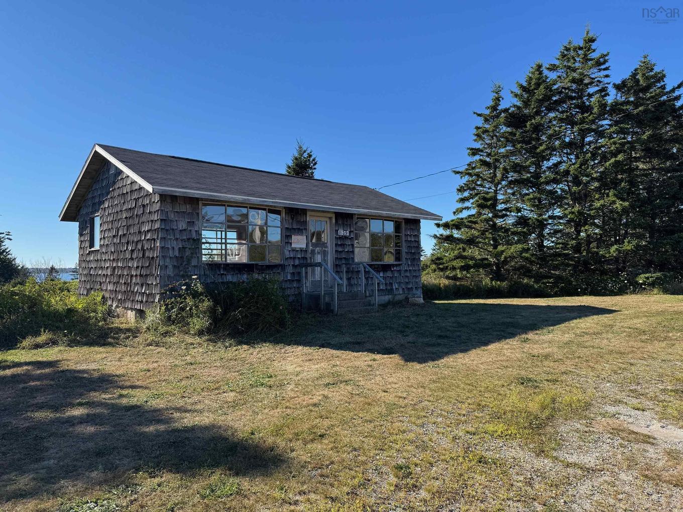 1139 Highway 3, Middle East Pubnico, NS