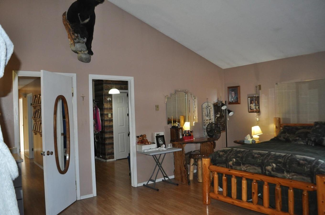 1 Hwy 17 Highway, Coldwell Twp, ON - Indoor