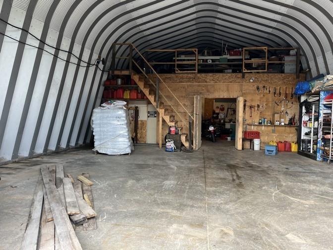 1 Hwy 17 Highway, Coldwell Twp, ON - Indoor Photo Showing Garage