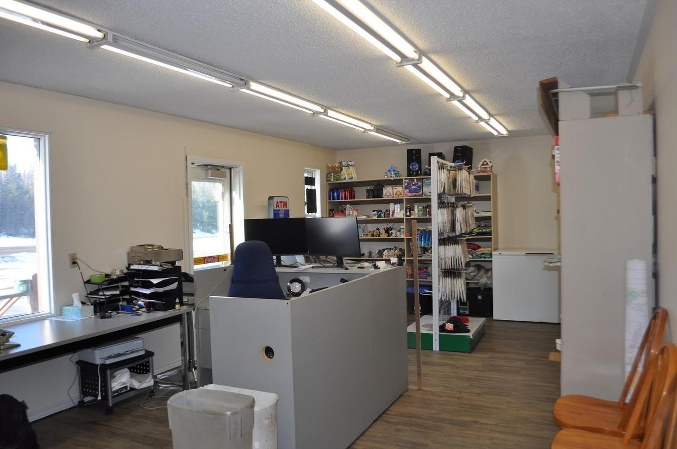 1 Hwy 17 Highway, Coldwell Twp, ON - Indoor