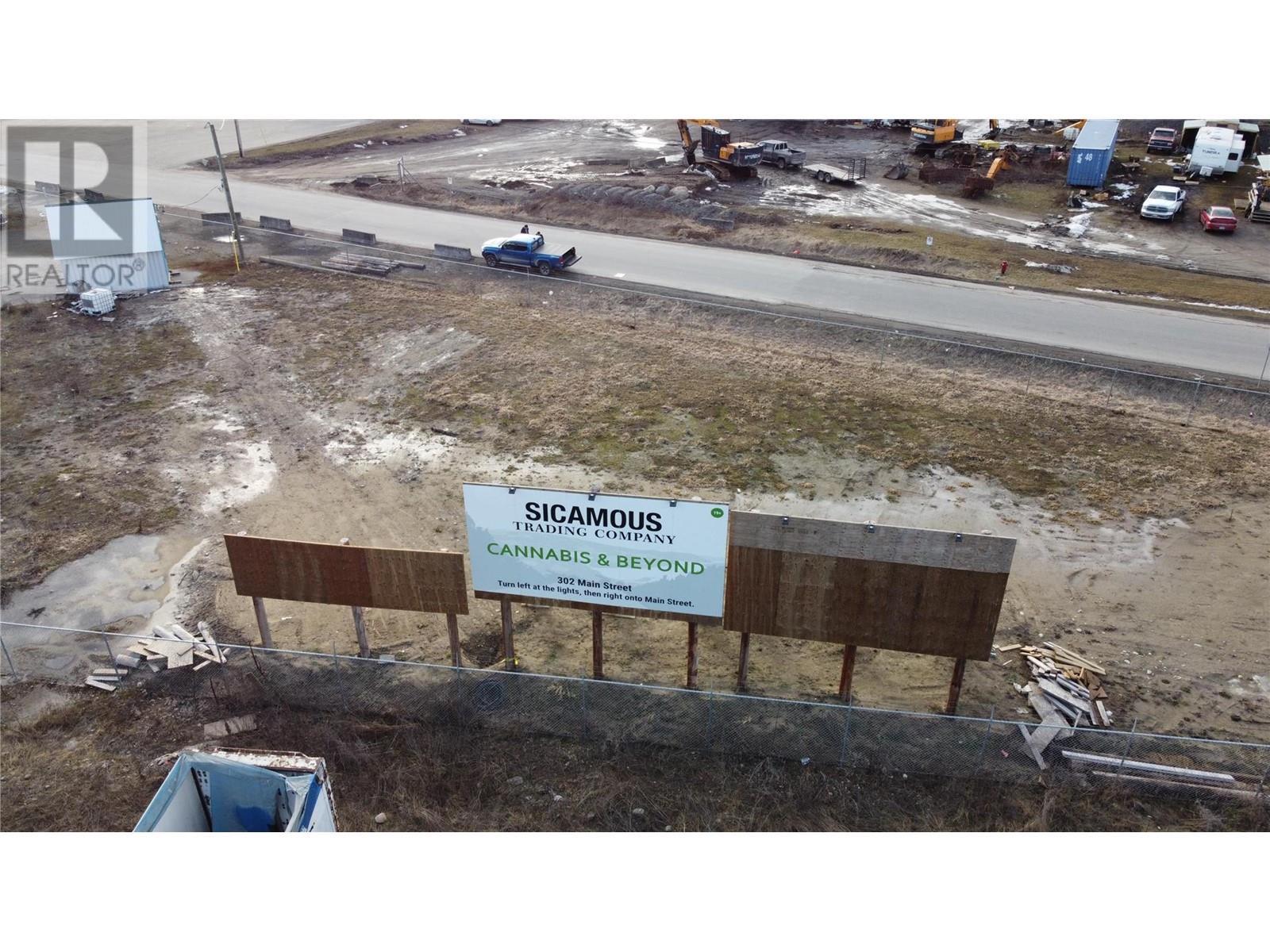 1310 Trans Canada Highway, Sicamous, BC