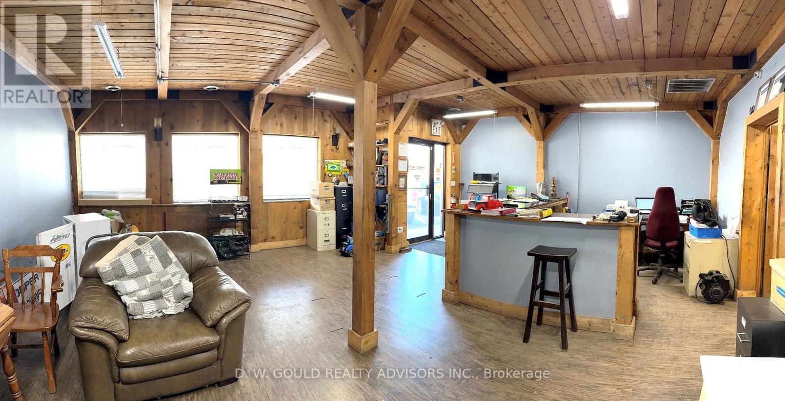 3 - 8060 Lawson Road, Milton, ON