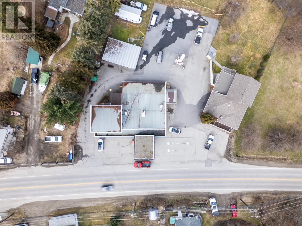 2593 Broadwater Road, Castlegar, BC