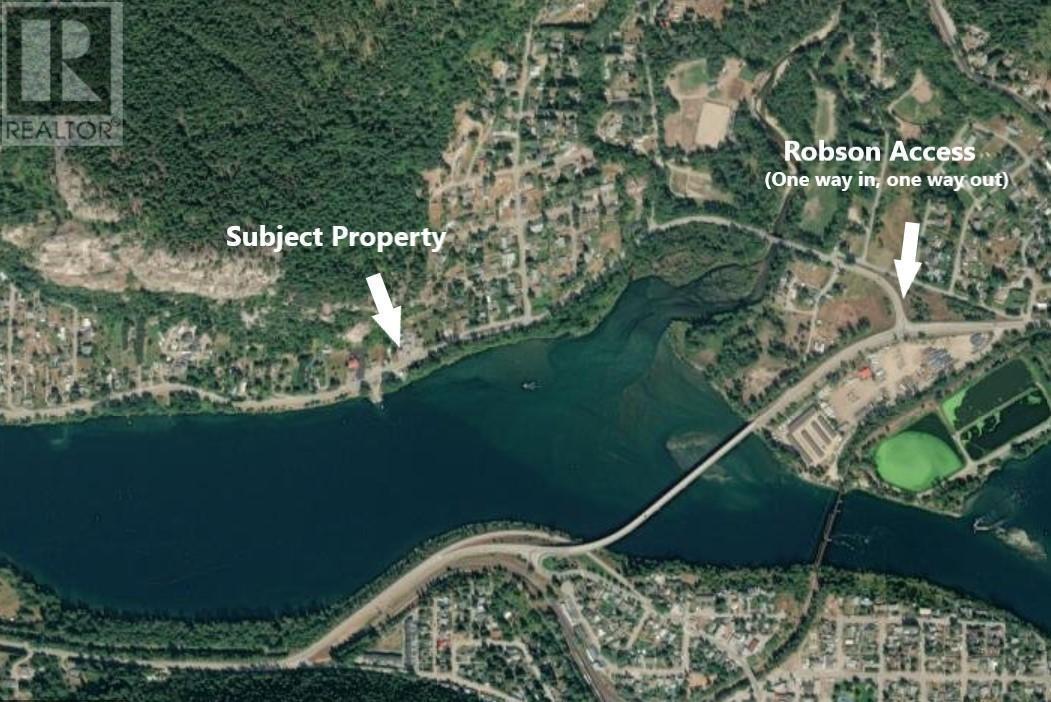 2593 Broadwater Road, Castlegar, BC