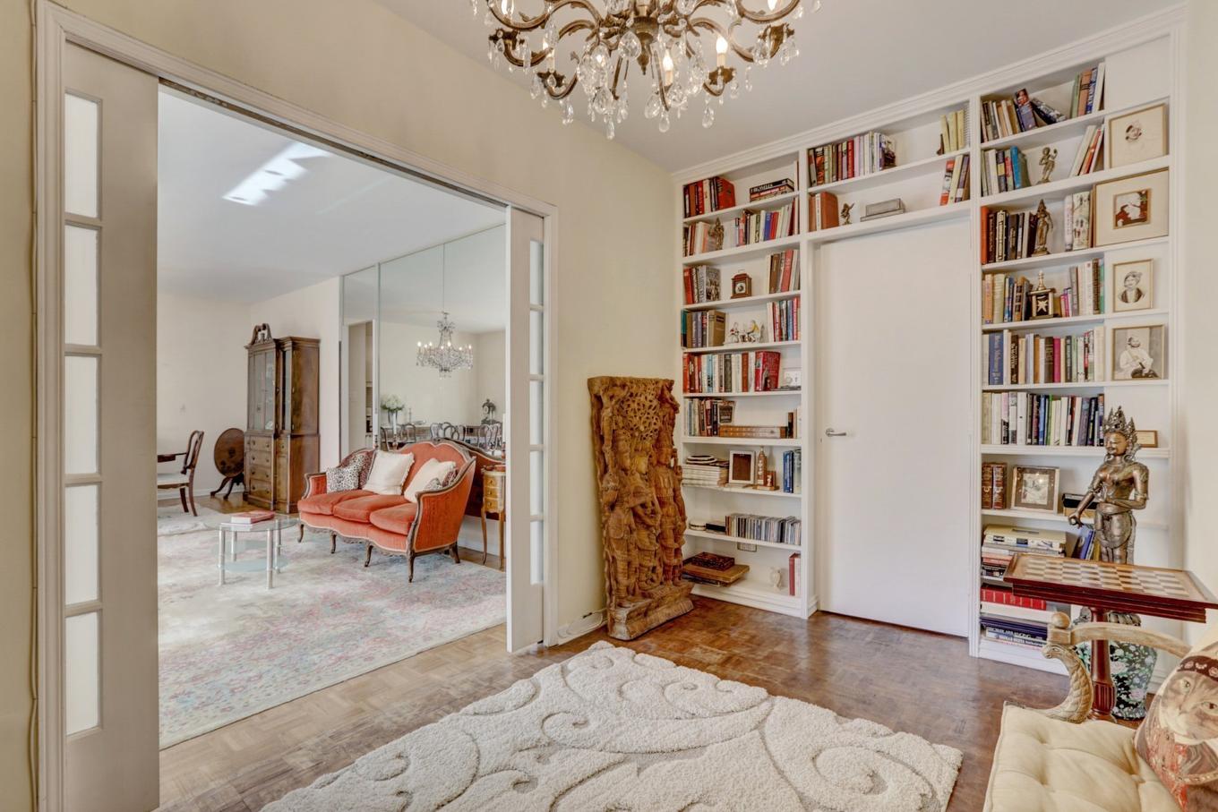 Boudoir - 512-1455 Rue Sherbrooke O., Montréal (Ville-Marie), QC - Indoor