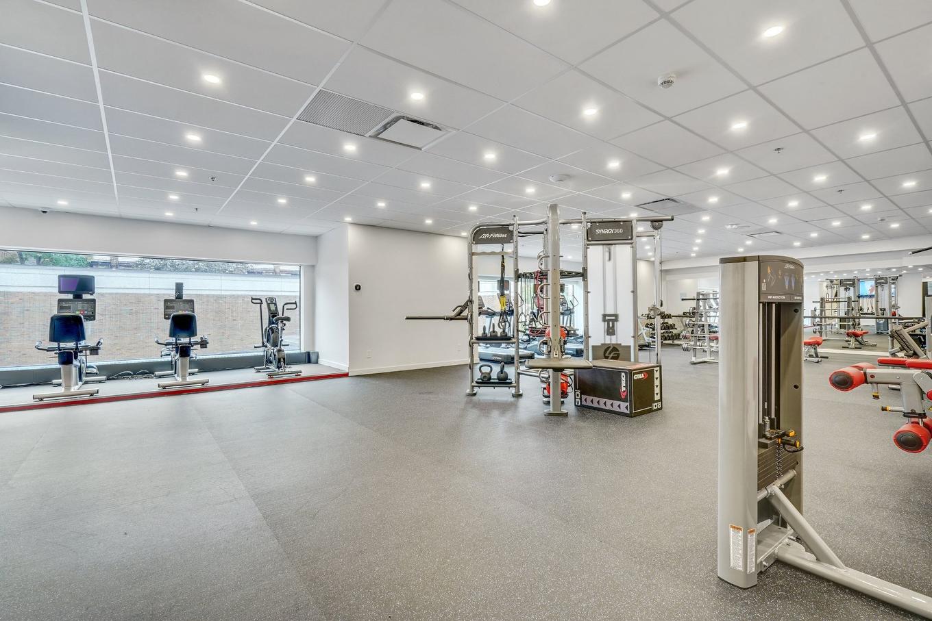 Salle d'exercice - 512-1455 Rue Sherbrooke O., Montréal (Ville-Marie), QC - Indoor Photo Showing Gym Room