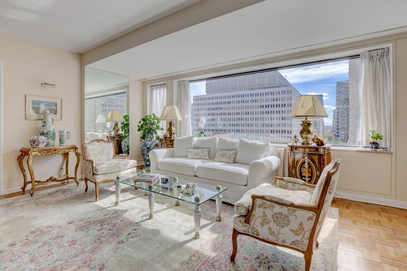 Salon - 512-1455 Rue Sherbrooke O., Montréal (Ville-Marie), QC - Indoor Photo Showing Living Room